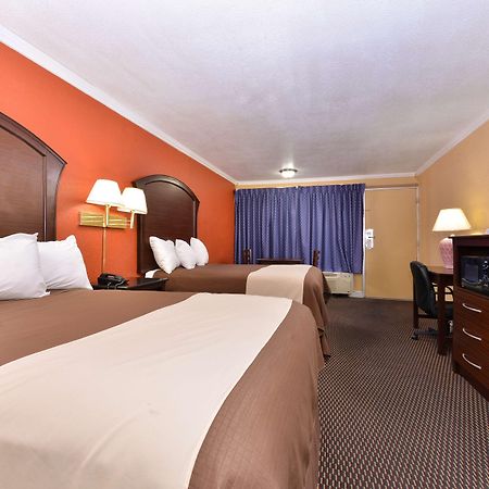 Americas Best Value Inn Schulenburg מראה חיצוני תמונה