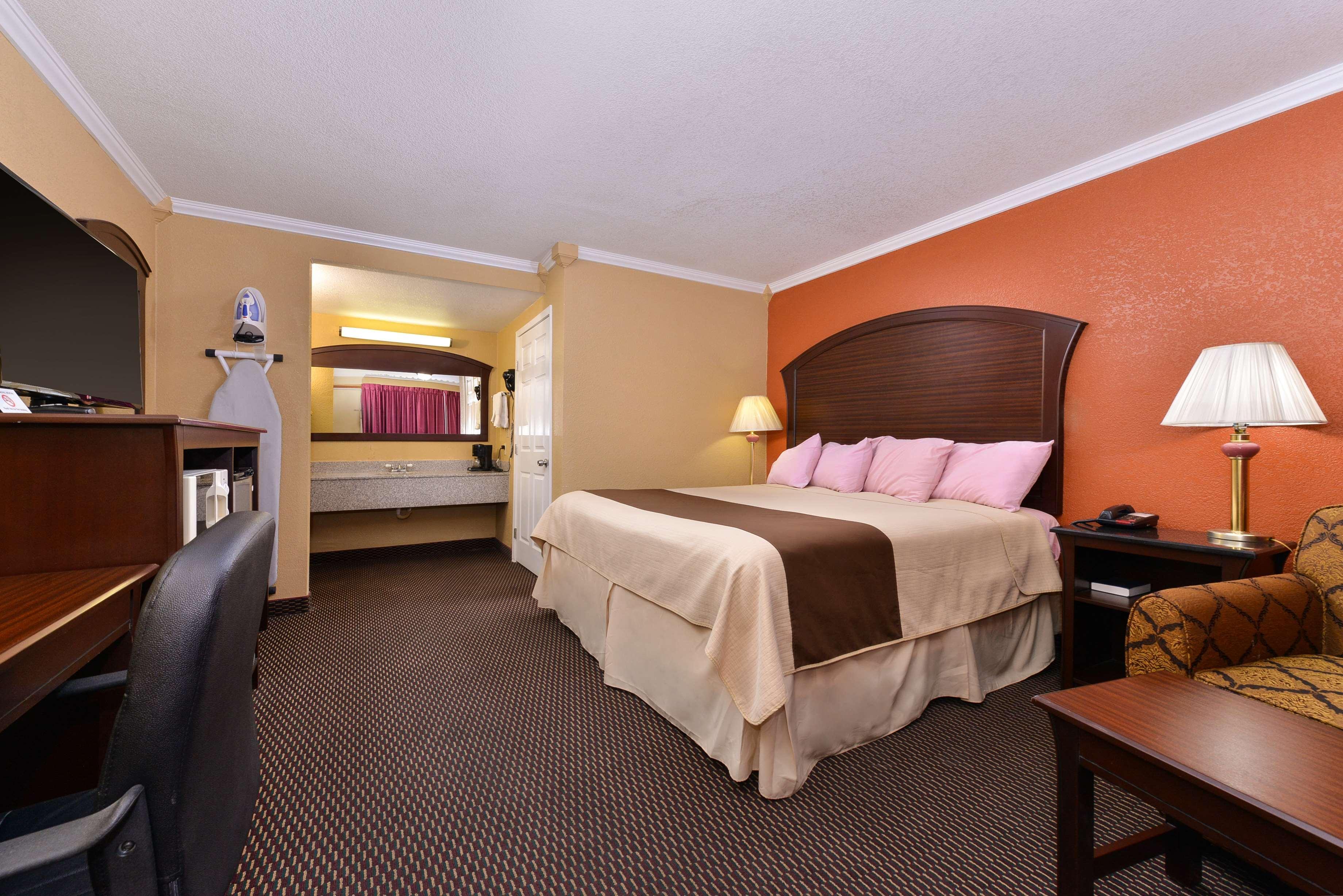 Americas Best Value Inn Schulenburg מראה חיצוני תמונה